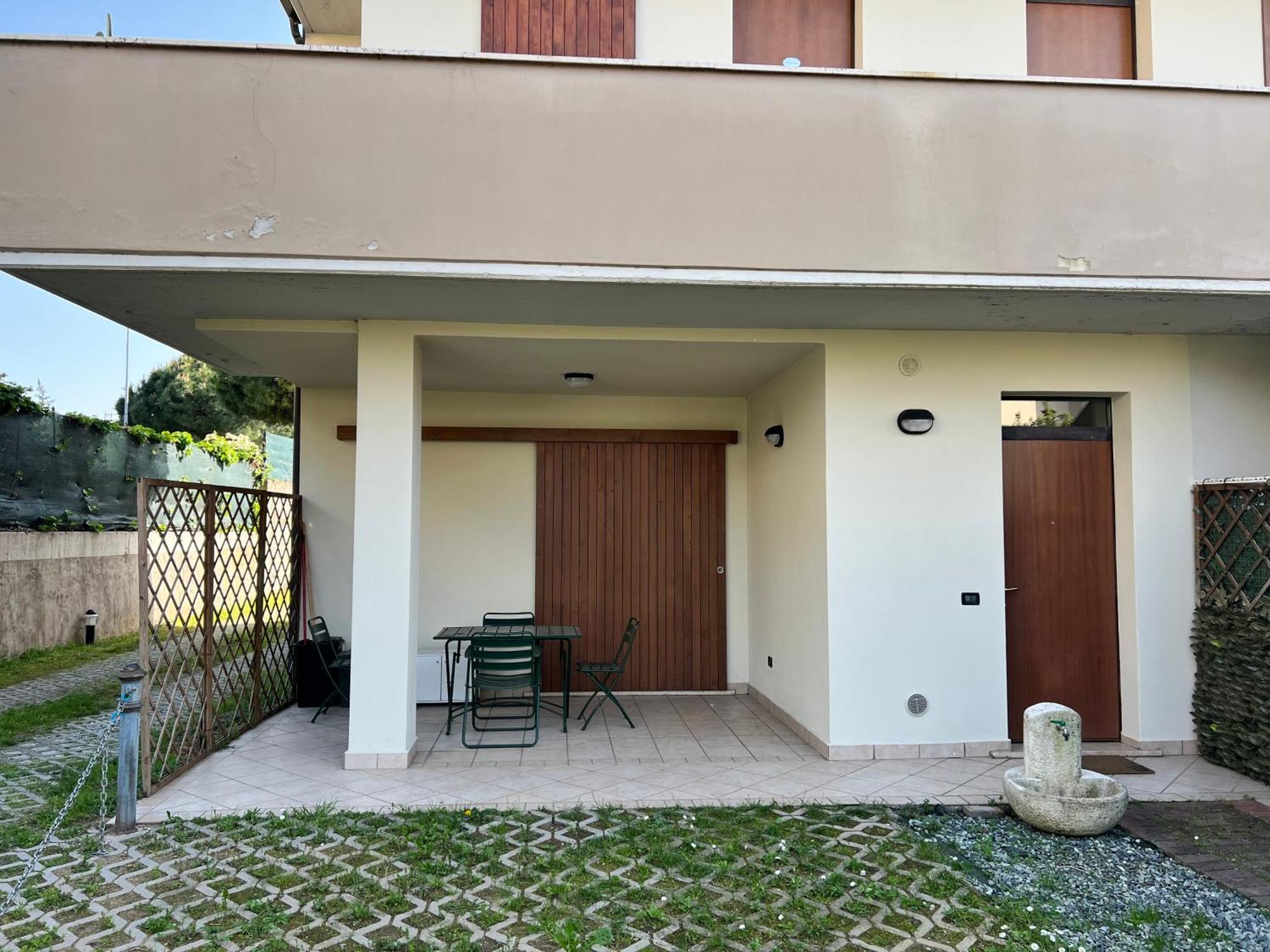 Magic Desenzano Apartment Desenzano del Garda Buitenkant foto